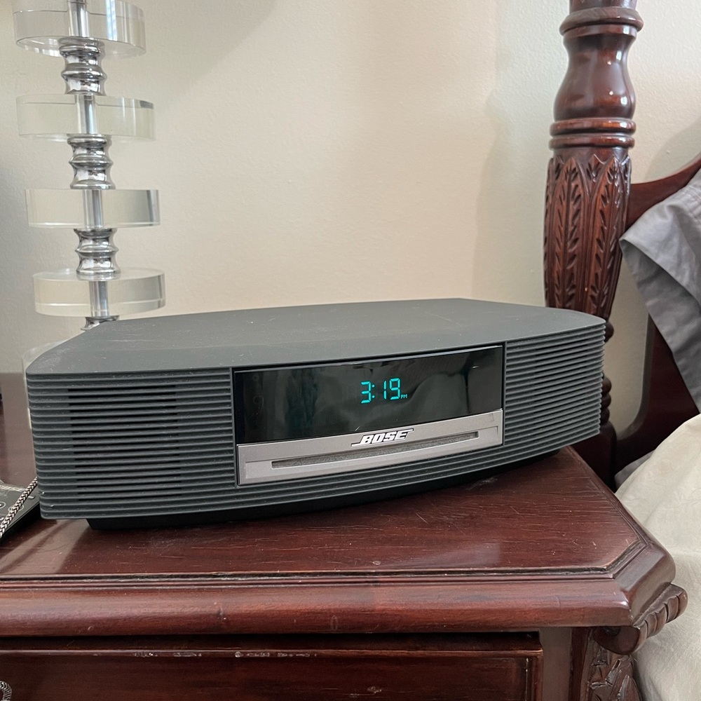 Bose Graphite Wave Music System